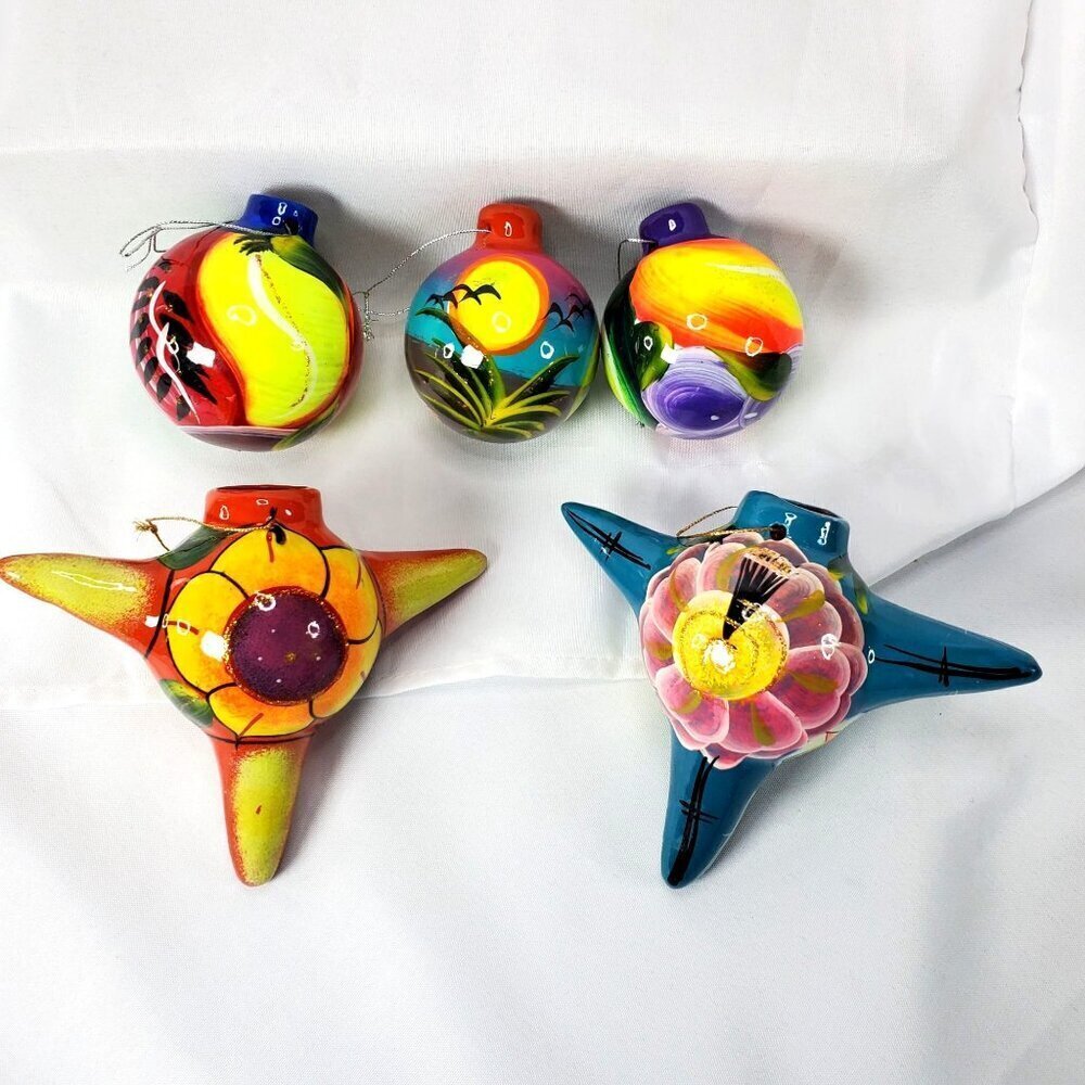 Talavera Piñata Christmas Ornaments: Mexican Folk Art Set of 5 Puerto Vallarta - Picture 4 of 12